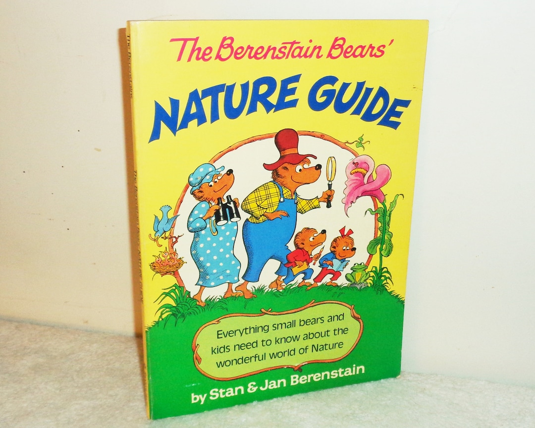 Berenstain Bears Nature Guide 65pg Book Vintage 1984 Oversized