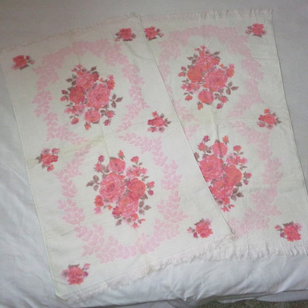 2 Vintage Fashion Manor Cotton Pink Floral Bouquet Used 1970s Flower Bath Towels