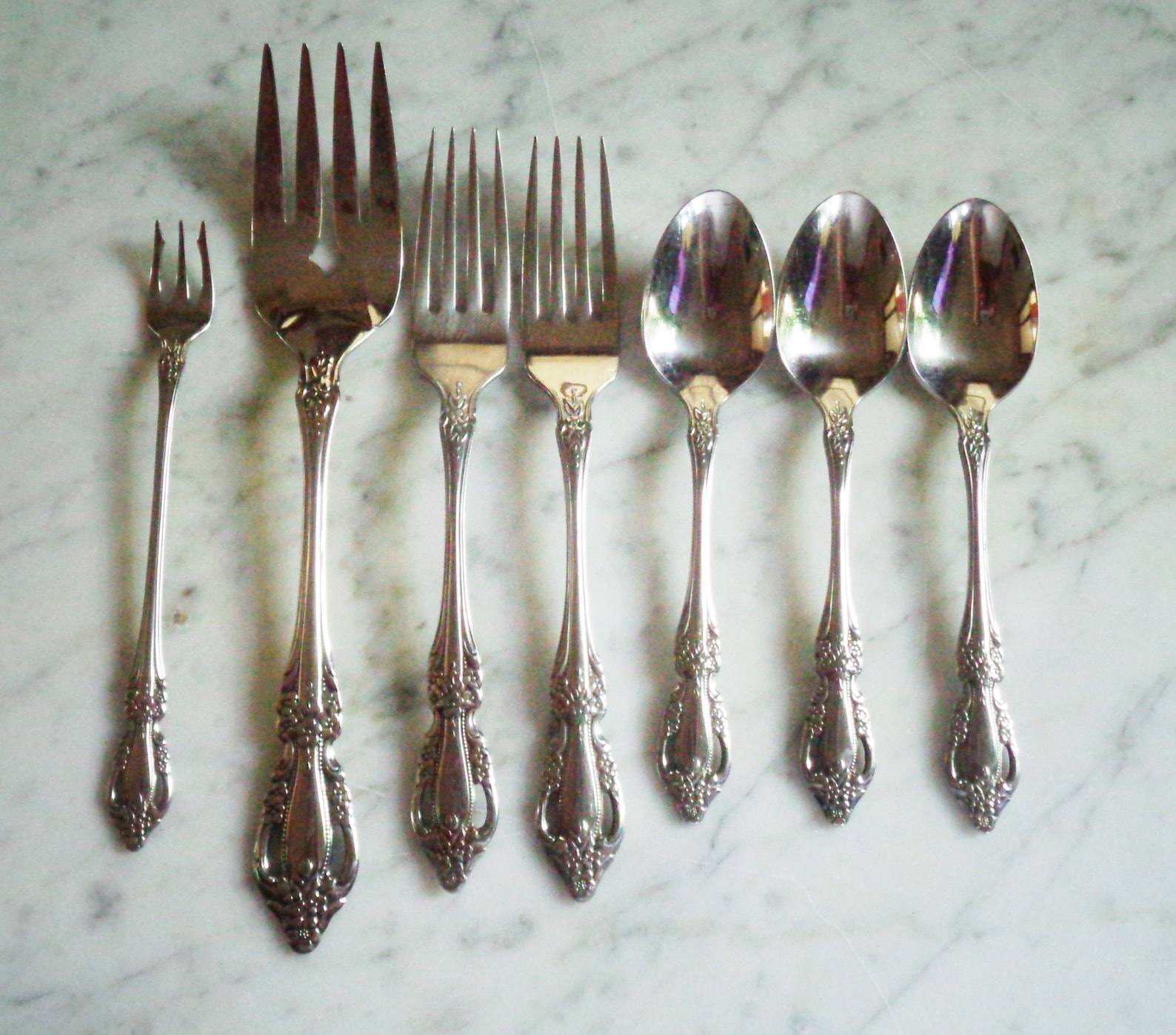 Distinction Deluxe Stainless Oneida Raphael Dinner Forks Etsy UK
