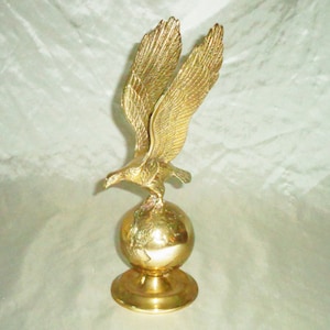Brass eagle on globe - Etsy 日本