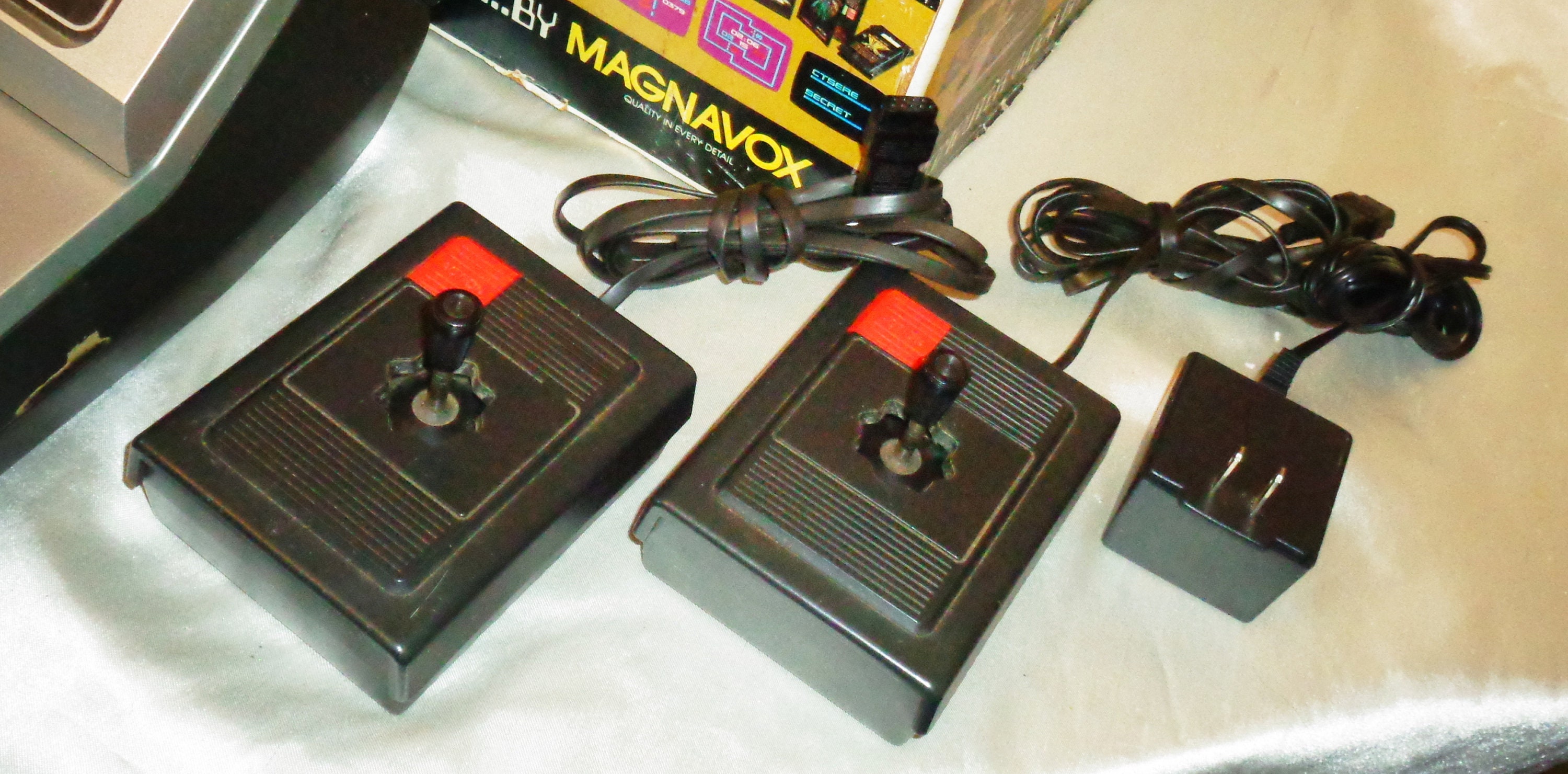 1978 Odyssey 2 Magnavox Video Game System 23 Games with Etsy