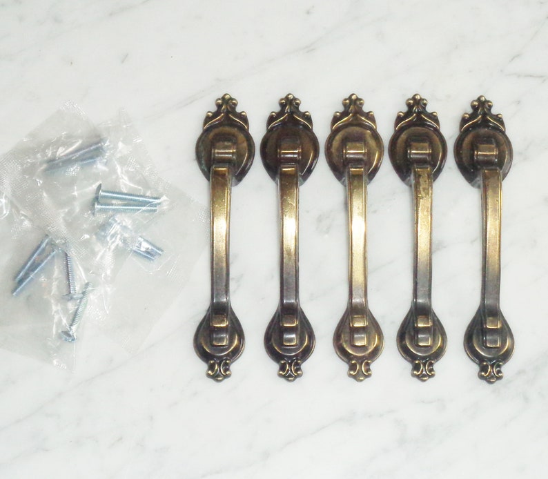 Amerock Chatsworth #737 Brass Vertical Cabinet Door Drawer Pull Handles Set of 5