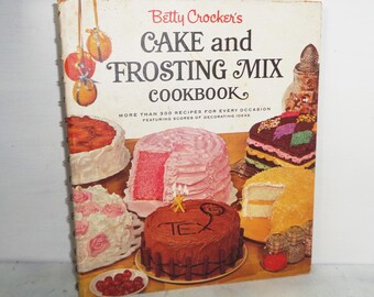 Betty Crocker's Cake & Frosting Mix Kookboek Receptenboek ~ Jaren 70 Spiraalbinder HC