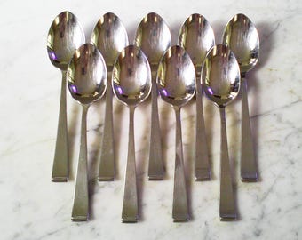 9 New Charm International Lyon 18-8 Place Setting Table Soup Spoons (7 inch)