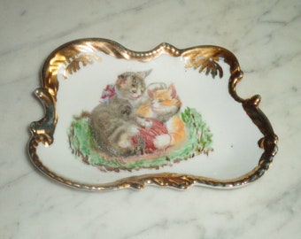 Porcelain "INCZ" Gold Trim Vanity Trinket Soap Dish Decorated w Kittens