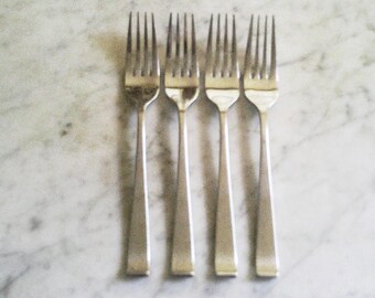 New Charm International Lyon 18-8 Stainless 7 1/2 inch Set of 4 Dinner Forks
