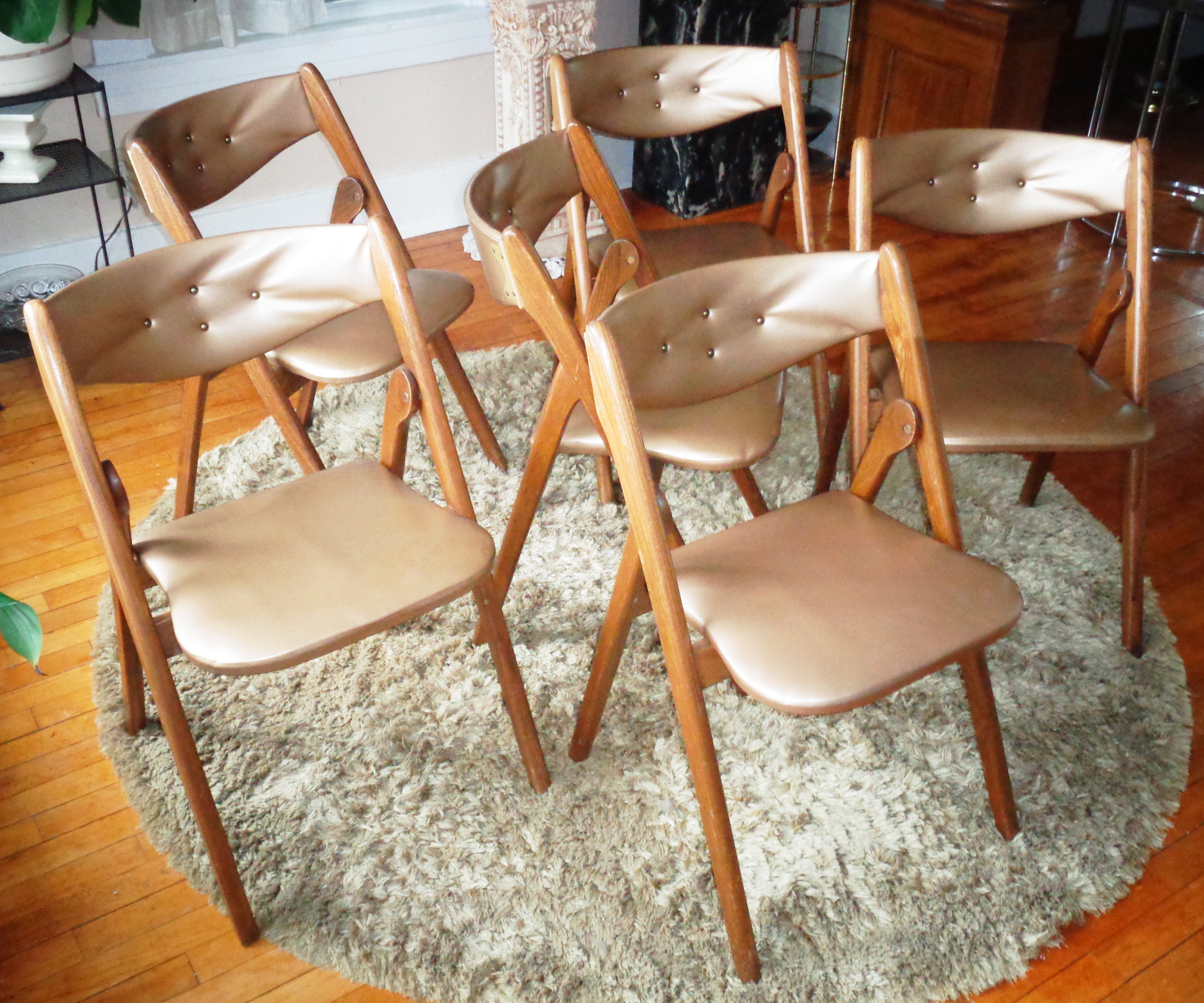 Norquist coronet outlet folding chair