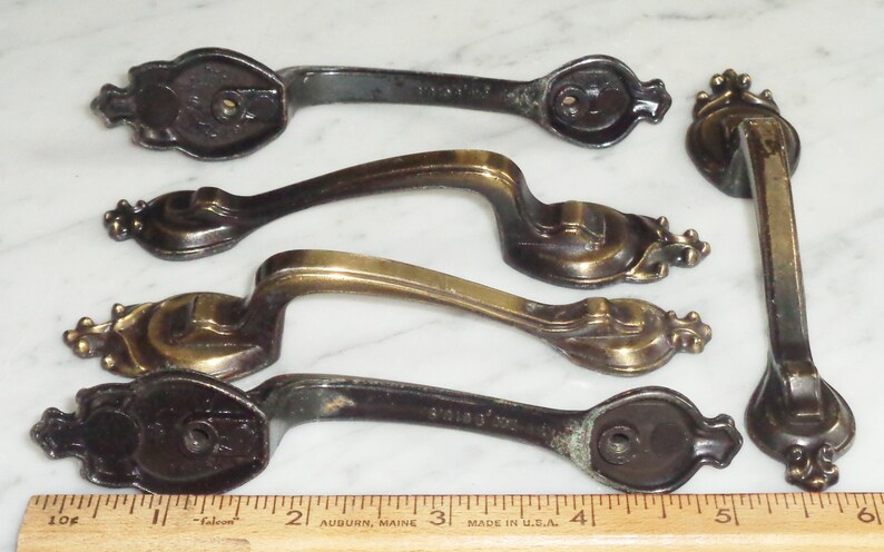 Amerock Chatsworth #737 Brass Vertical Cabinet Door Drawer Pull Handles Set of 5