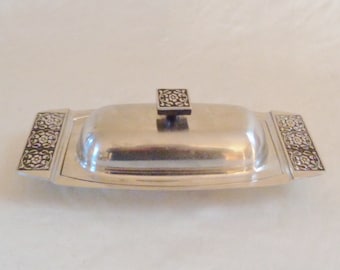 Velvet 18-8 Stanley Roberts Stainless Butter Dish with Lid, Floral Design