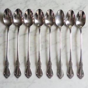 8 Wm A Rogers Deluxe Oneida MANSFIELD Stainless 7 5/8 inch Ice Tea Spoons