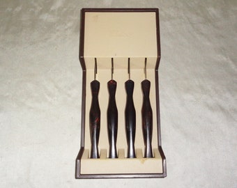 Cutco #59 Set of 8 Table / Steak Knives in Original Red-Cloth Lined Wood  Box