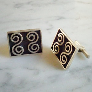 Taxco P.C. Sterling Silver Scroll Infinity Cuff Links, Vintage