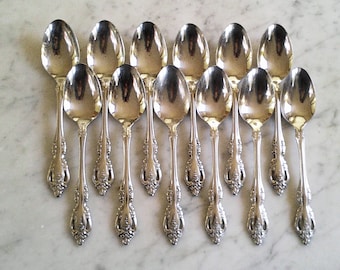 12 cucharas de té de acero inoxidable Betty Crocker de 6 pulgadas de BRAHMS Oneida Community