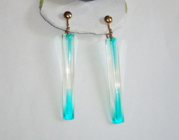 Lucite Triangle Bar Clip On Dangly 3 inch Earring… - image 3