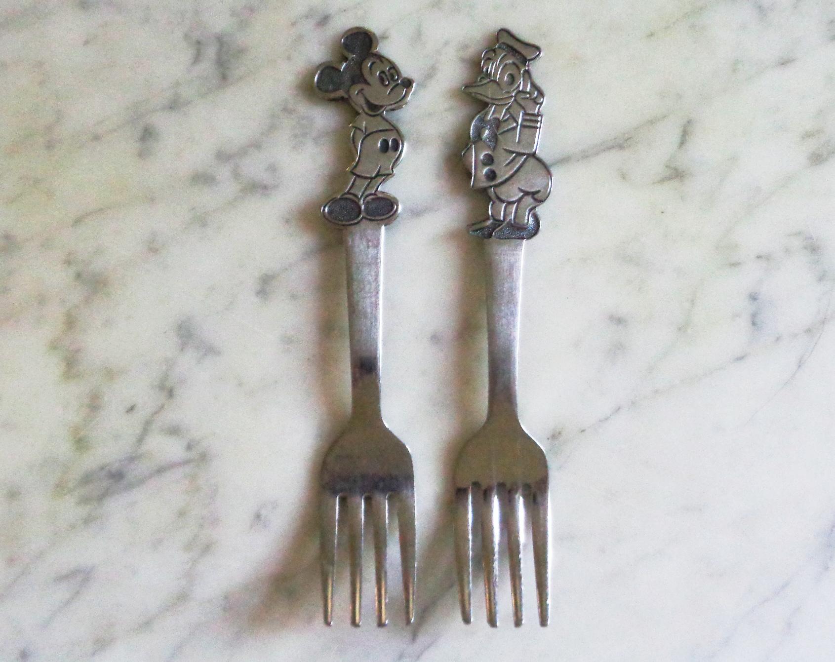 絵画　ミッキー＋ミニー 恋人達の銀食器 / Lover's silverware RARE Vintage Disney Mickey Mouse Children's Cutlery Set