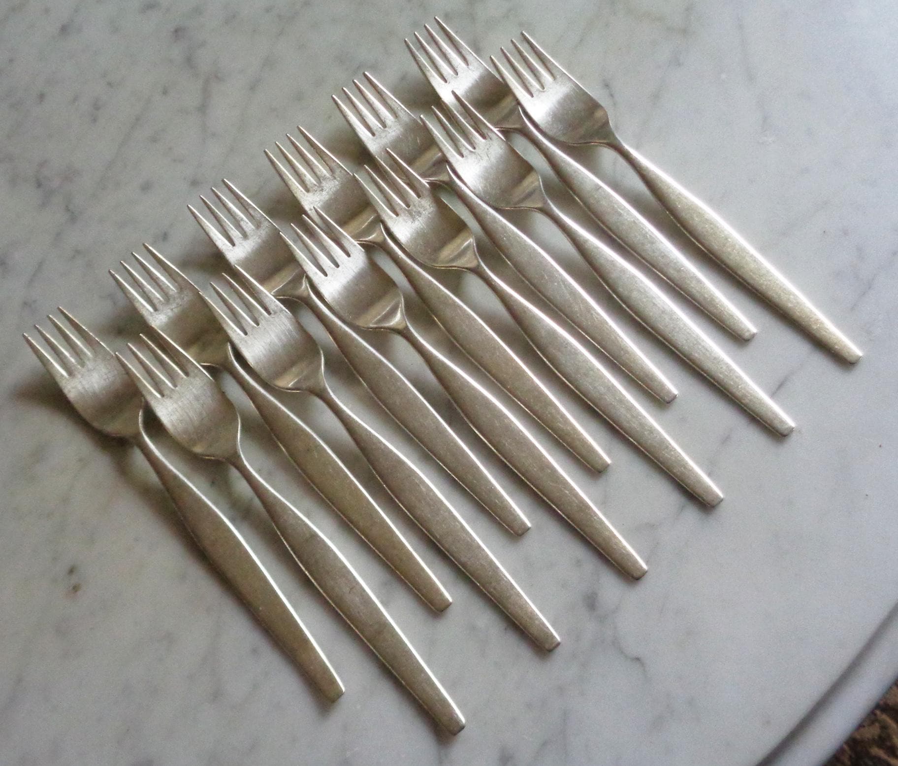 International Silver Co 7 Inch Silver Plate Set of 12 Salad
