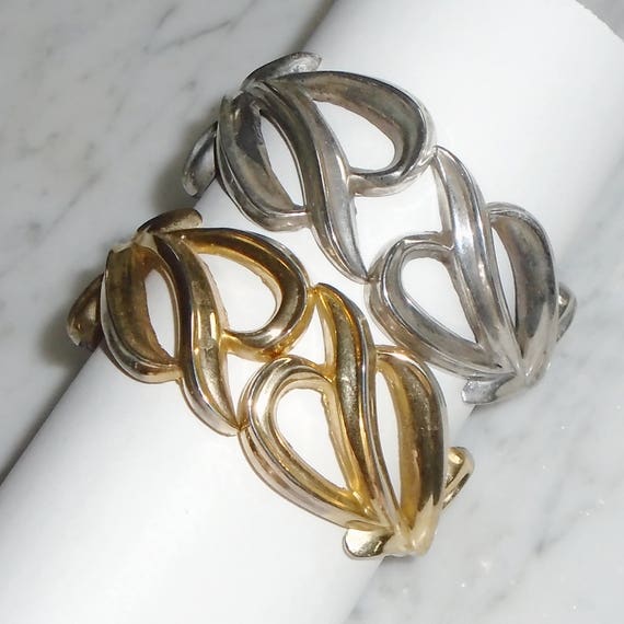 Hinged Cuff Bracelets Set of 2 matching Vintage G… - image 1