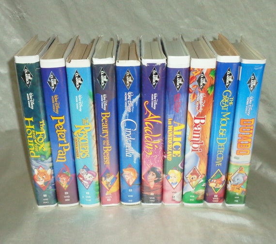 10 Disney Black Diamond the Classics Clamshell VHS Peter Pan