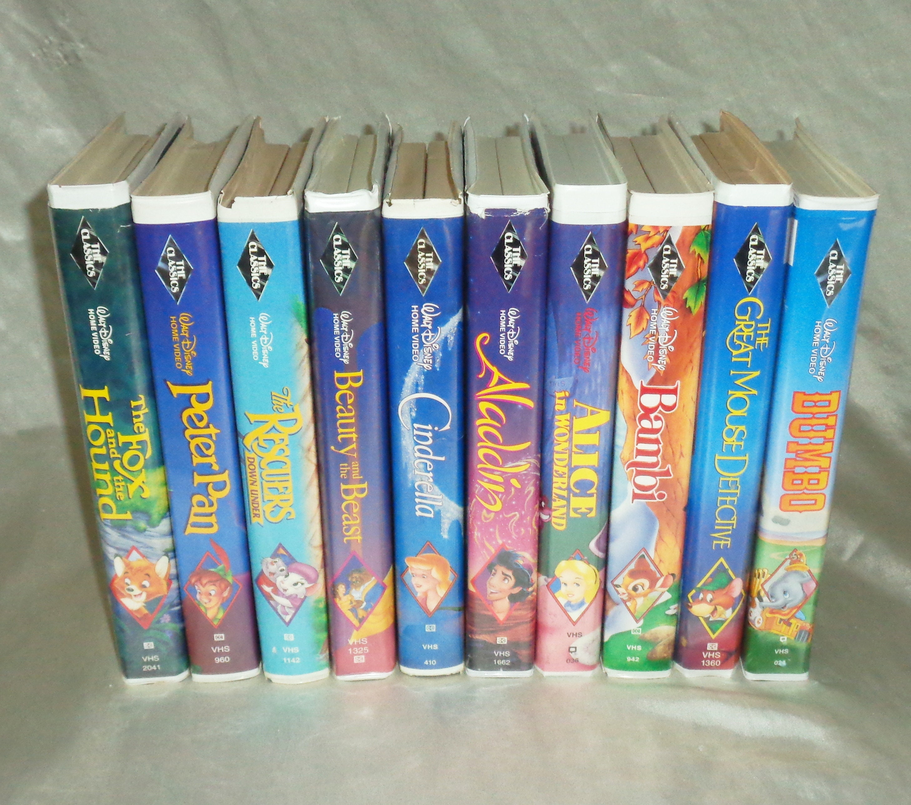 10 Disney Black Diamond the Classics Clamshell VHS Peter Pan