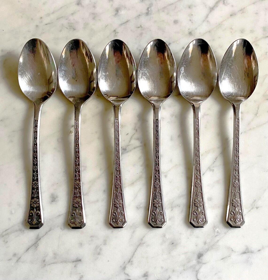 Interpur Stainless Steel Korea Florenz 8 Petal 7 1/4 Inch Set of 6