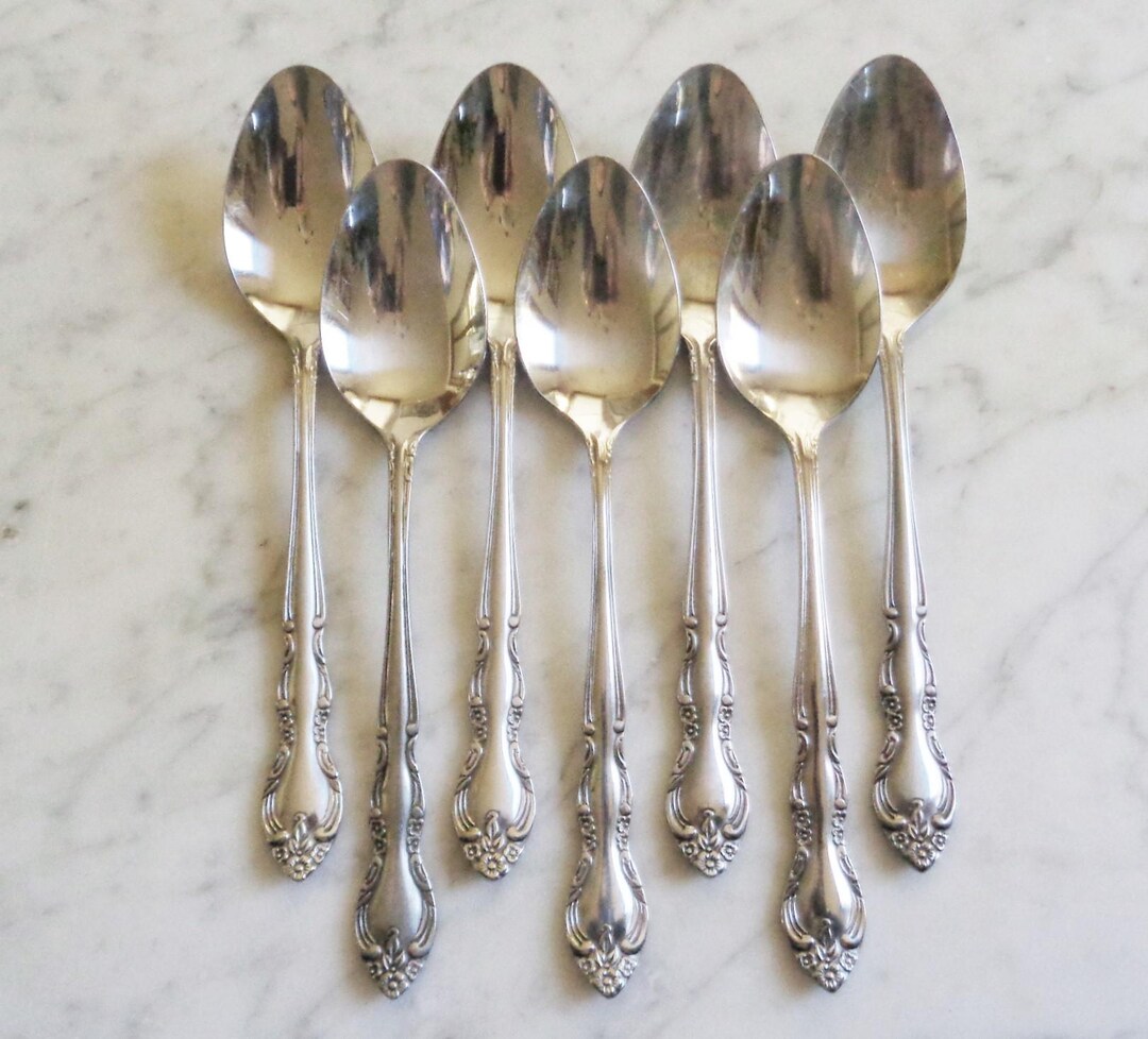 7 Fleurette Imperial International Stainless Korea 7 1/4 Inch
