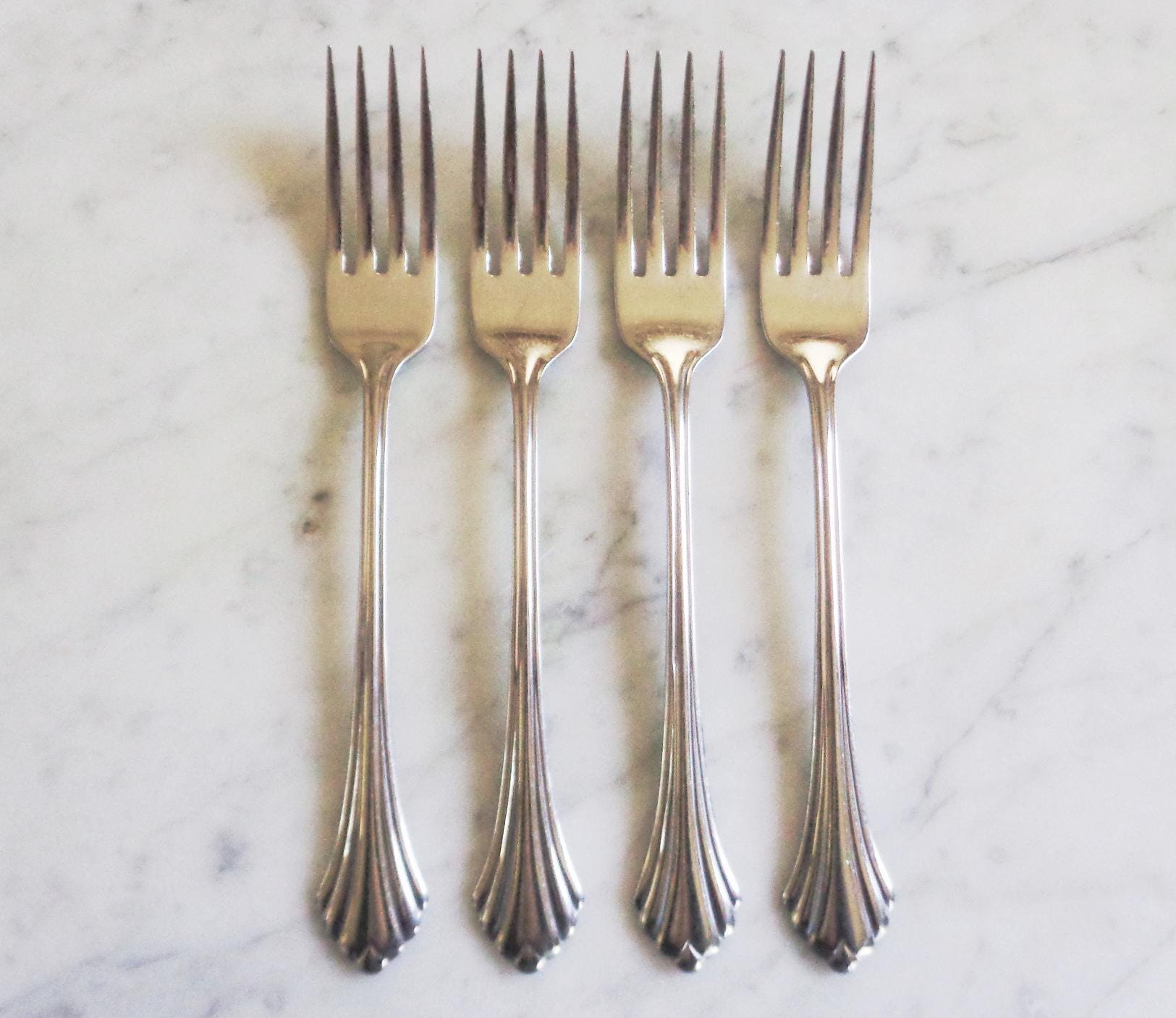 Ensemble De Couverts 24 Pcs, Ustensiles En Acier Inoxydable 18/10, Lavable Au Lave-Vaisselle, 6 Couteaux à Steak, 6 Fourchettes à Dîner, 6 Cuillères De Table, 6 Cuillères à Thé