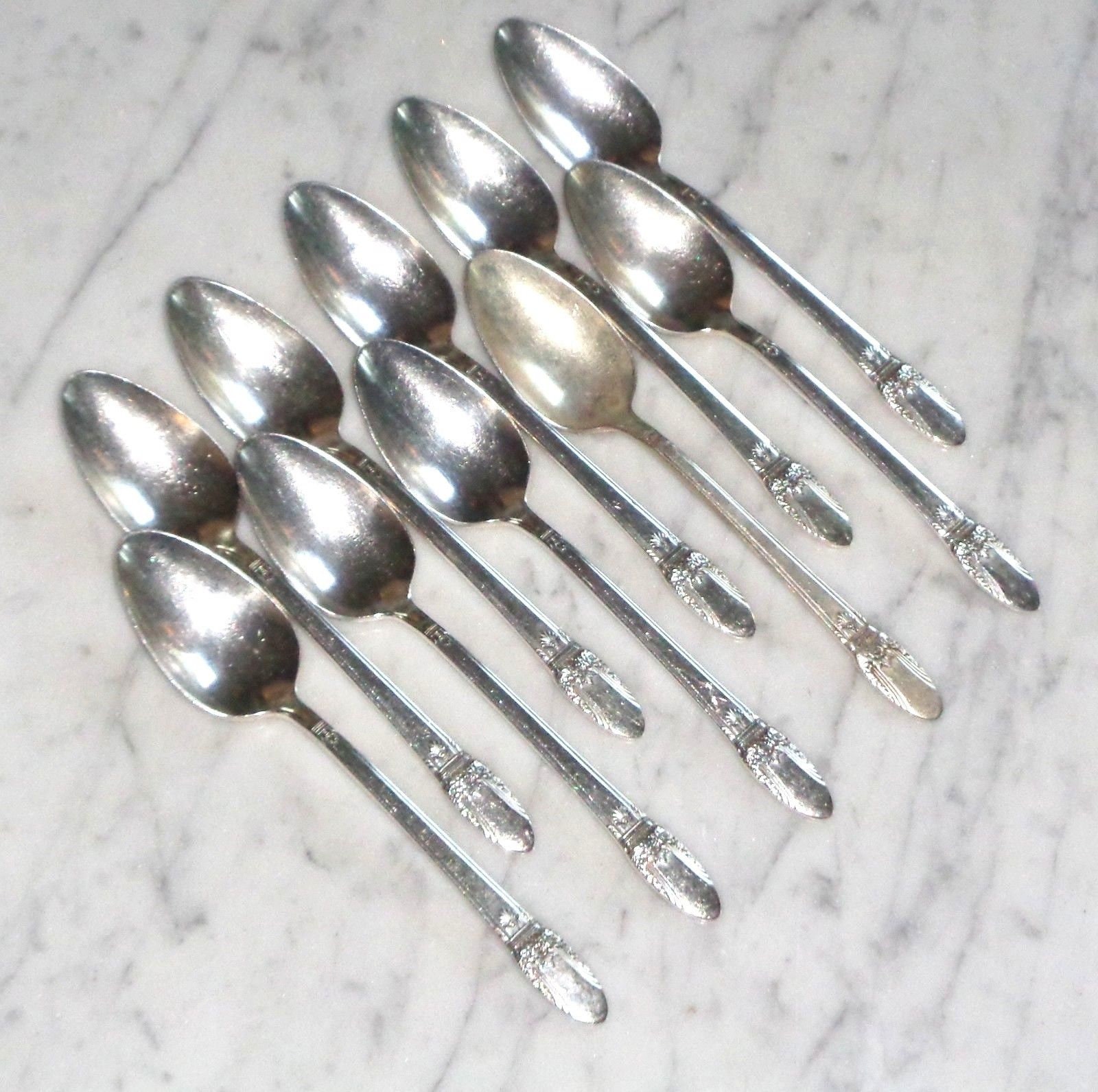 Primer amor 1847 Rogers Bros IS Platería de plata 6 1/8 Primer amor 1847 Rogers Bros IS Platería de plata 6 1/8