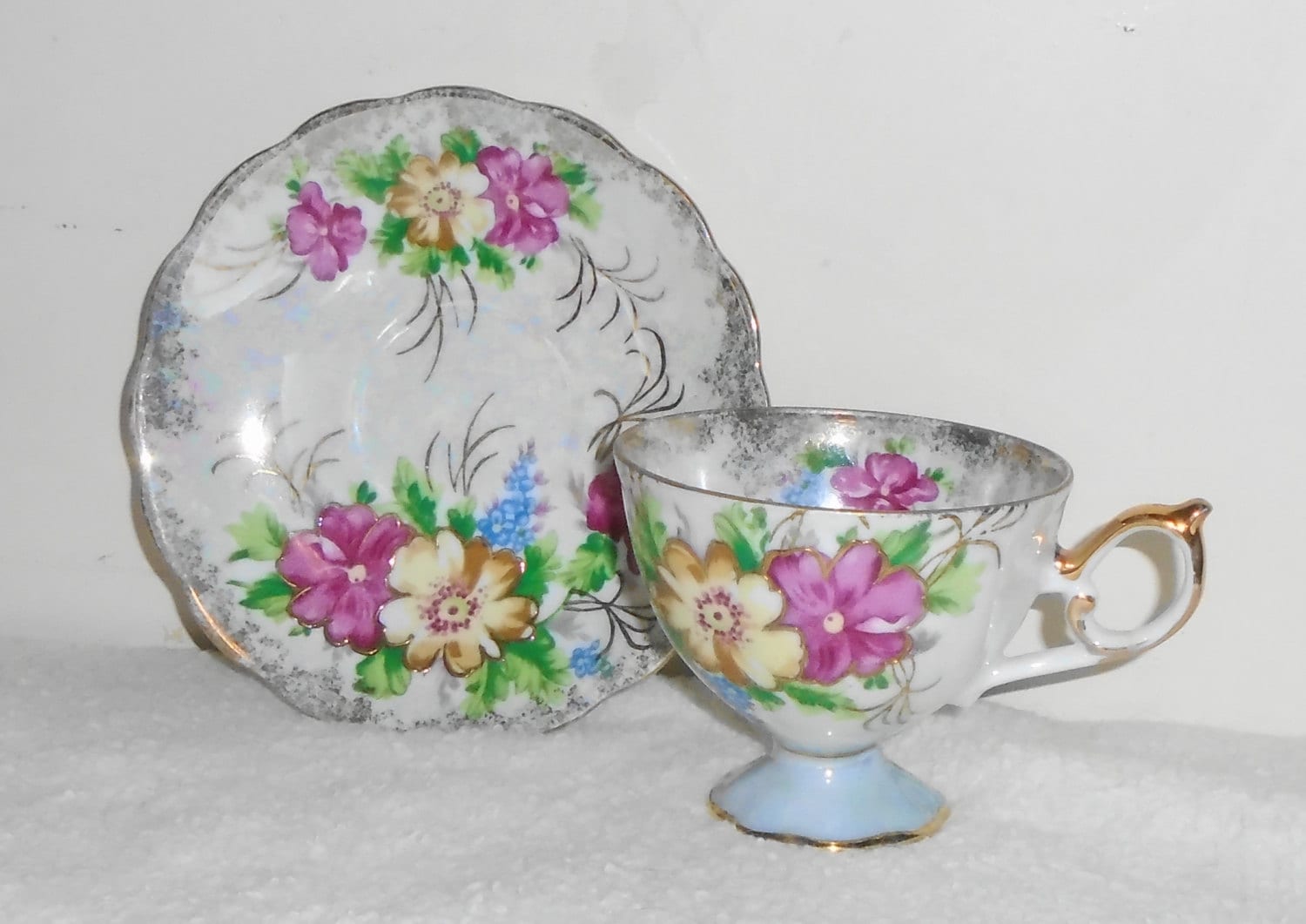Antique Grantcrest China Japan Tea Cup & Saucer W Gold Iridescent