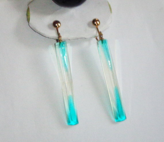 Lucite Triangle Bar Clip On Dangly 3 inch Earring… - image 2