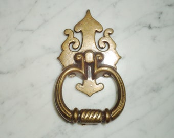 National Lock co Spade Tip Colonial Carriage House Drop Ring Bail Drawer Pulls~ 4 5/8 inches tall w 2 1/2 Inch Vertical Screw Hole Space
