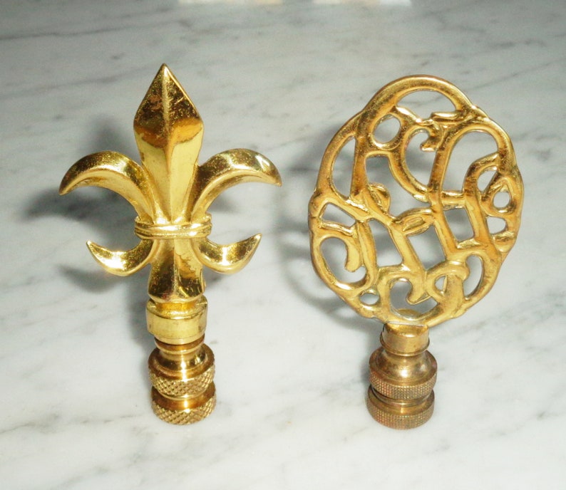 Metal Lamp Shade Holder Finial Lot Large 3 /& 3 14 inch Vintage Fleur Du Lis