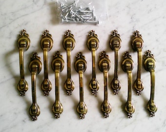 12 Tiradores verticales de latón para puertas y cajones de armarios Amerock Chatsworth 1977 #737