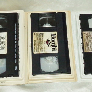 15 Disney Black Diamond The Classics Clamshell VHS Jungle Book, Aladdin, Rescuers, 101 Dalmatians, Beauty & The Beast, Fox and The Hound + image 2