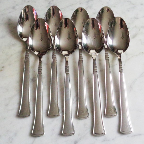 Ducks Unlimited 18/10 Stainless Steel 8 1/8 inch Set of 8 Serving or Table Soup Spoons