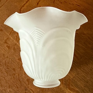 Frosted Ruffled Rim Hurricane Replacement Globe Light Cover -2 1/4&quot; Fitter Rim