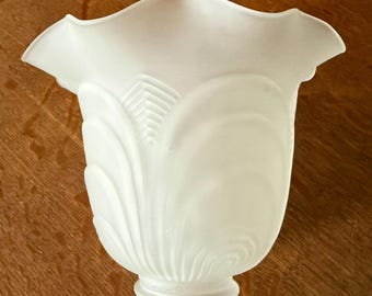 Copertura di ricambio per lampada a globo con bordo smerigliato e ondulato - Attacco da 2 1/4".