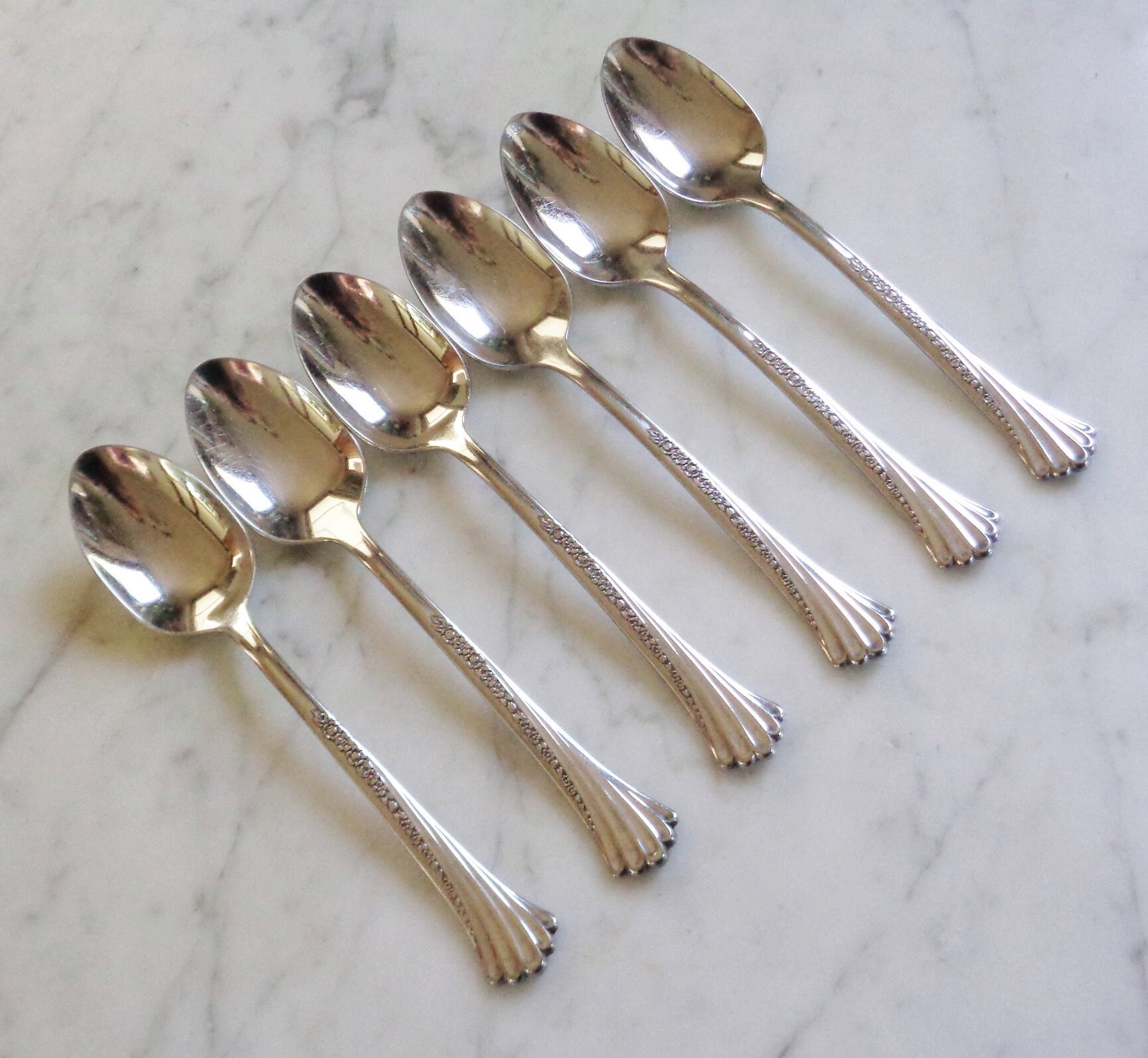 6 Oneida Distinction Deluxe HH ステンレス スプリング グレン 6