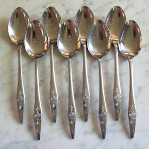 Royal Rose Stainless Steel Japan Vintage 7 1/2 inch Set of 8 Table Soup Spoons