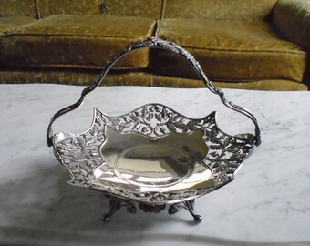 Bridal Basket Pairpoint Quadruple Silver Plate Fruit Bowl Dish with Handle &quot;L229&quot;