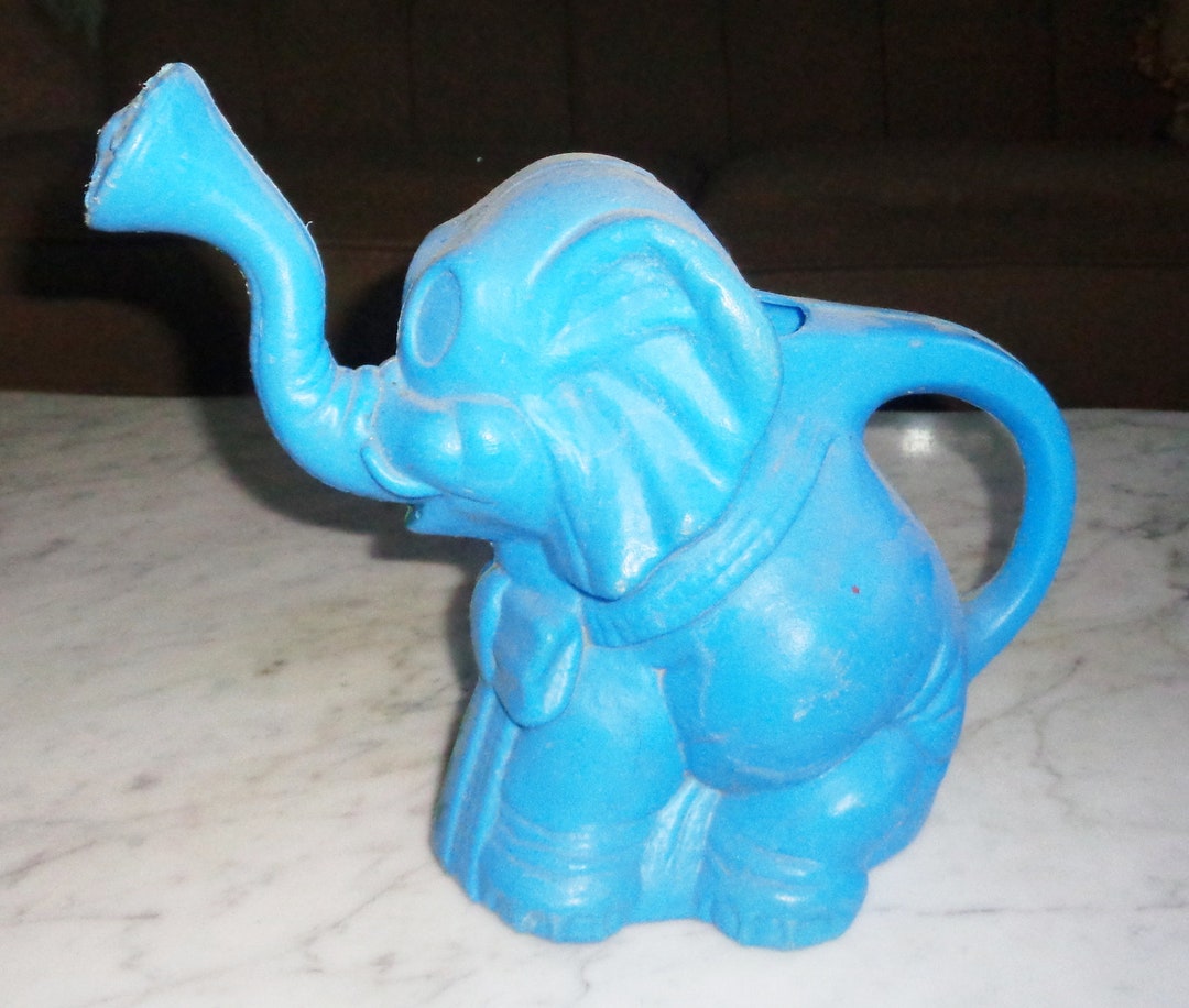  Blue Elephant 花瓶 Blue Elephant Plastic Child's Watering Can, Vintage, Plastic - Etsy