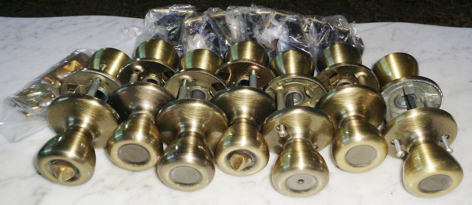 Kwik Set Antique Brass Tone Door Knob Handle Dummy Lock Sets, Set of 7 ...