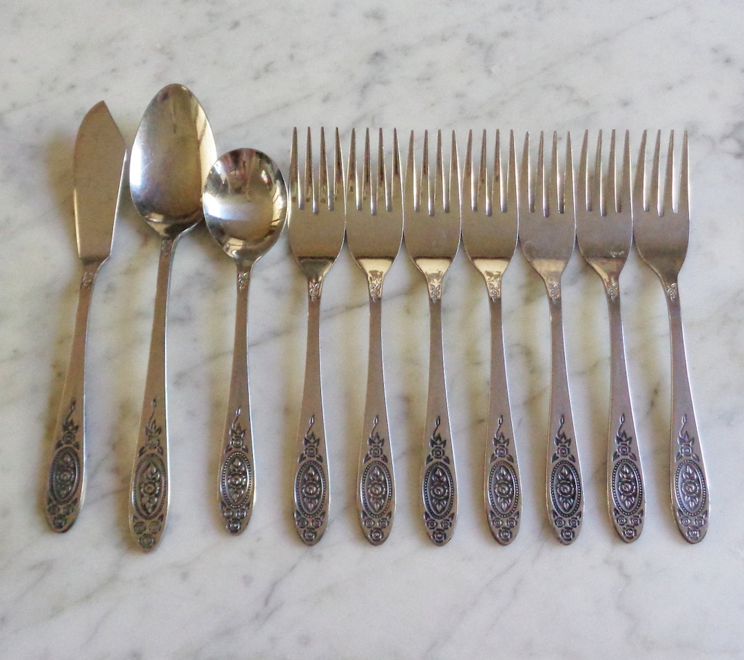 T&N Stainless Steel Japan Vignette Victorian Rose Salad Forks