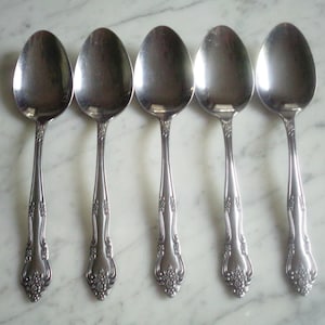 Dream Rose Stanley Roberts Rogers Stainless Korea Set of 5 Place Setting Table Soup Spoons