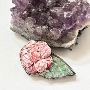Vintage big rose brooch made with mother of pearl on a sterling silver base, scarf clip for her, any occasion accessory