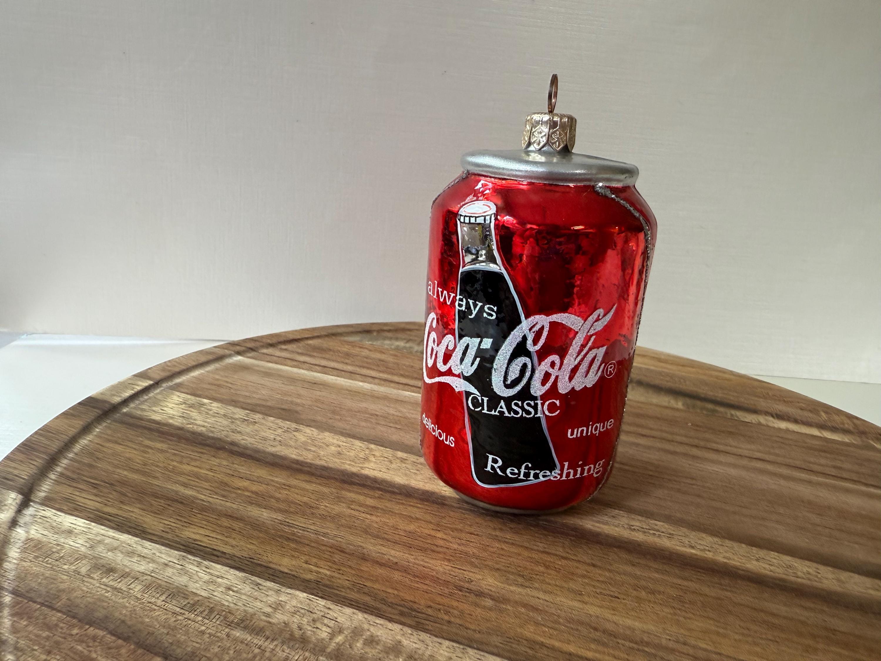 Coca-cola di Natale fotografia edoriale. Immagine di cappello - 78081731