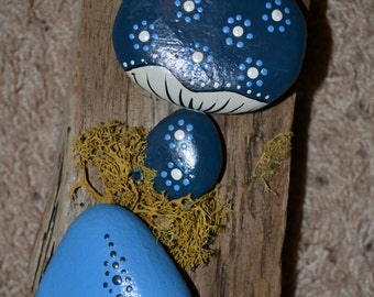 1960's Blue Painted Mushrooms Driftwood Handmade 3D Cute branch Wall Hanging Retro Kitsch 9.5" x 4.5" x 3.5" Toadstools Toad Stools MAGICAL