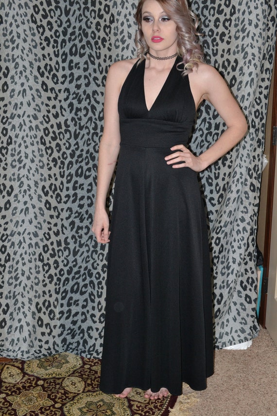Black tie halter dress Clearance