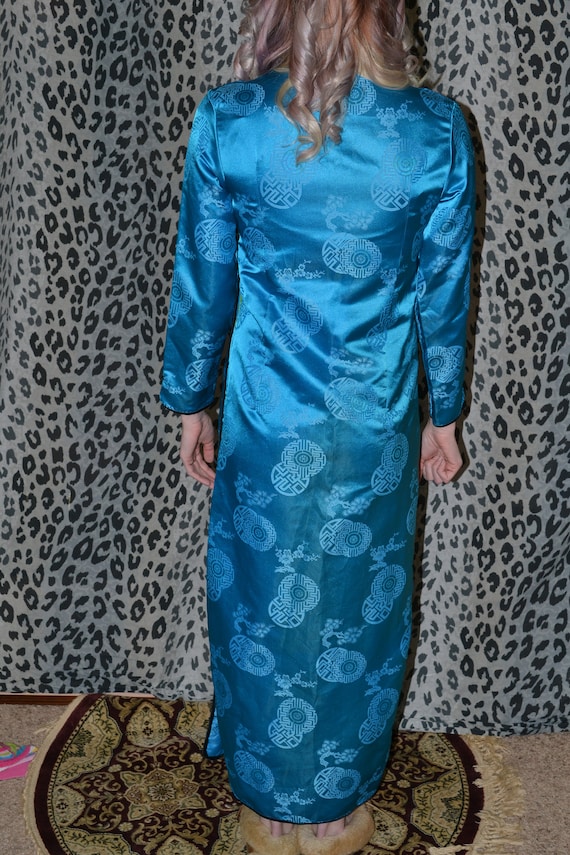 Vintage Asian Embroidered Dress Turquoise Robe Dressi… Gem