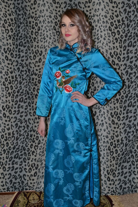 Vintage Asian Embroidered Dress Turquoise Robe Dressi… Gem