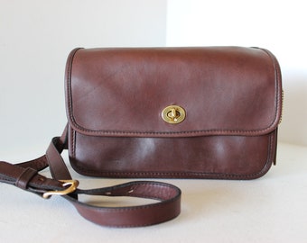 coach purse cleaning